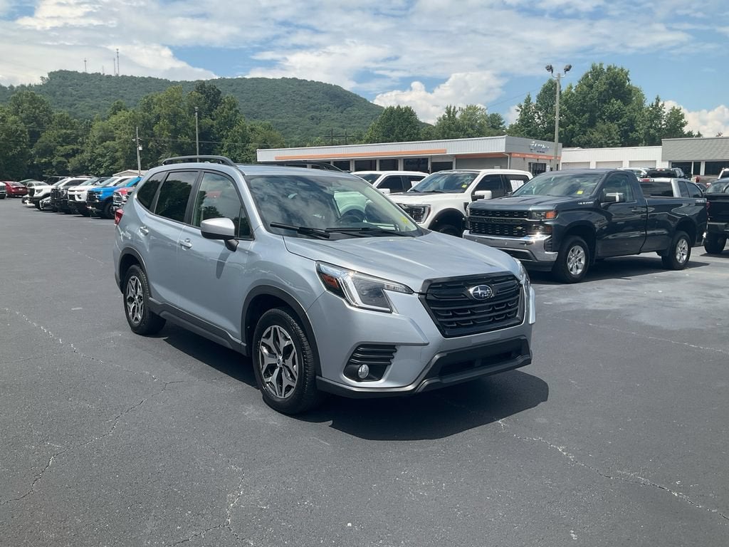 2023 Subaru Forester Premium