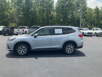 2023 Subaru Forester Premium