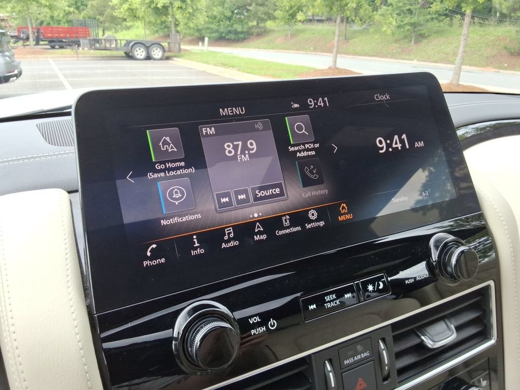 2022 INFINITI QX80 SENSORY