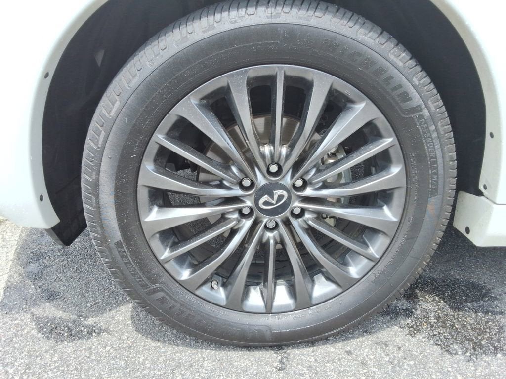 2022 INFINITI QX80 SENSORY
