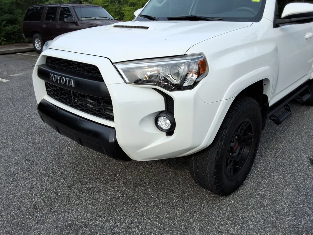 2018 Toyota 4Runner TRD Pro - Photo 9