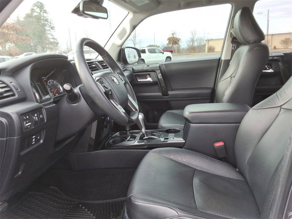 2022 Toyota 4Runner TRD Off Road