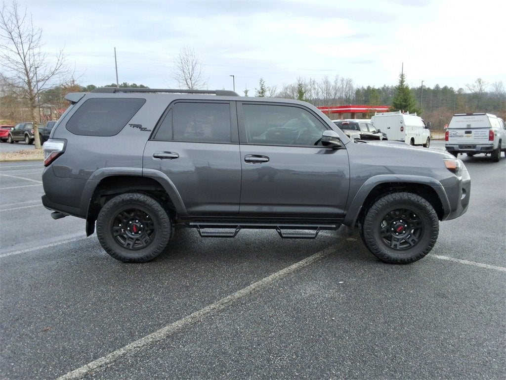 2022 Toyota 4Runner TRD Off Road