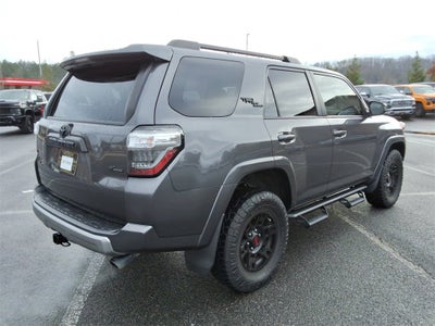 2022 Toyota 4Runner TRD Off Road