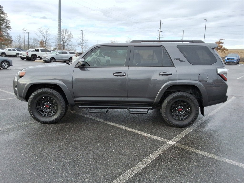 2022 Toyota 4Runner TRD Off Road