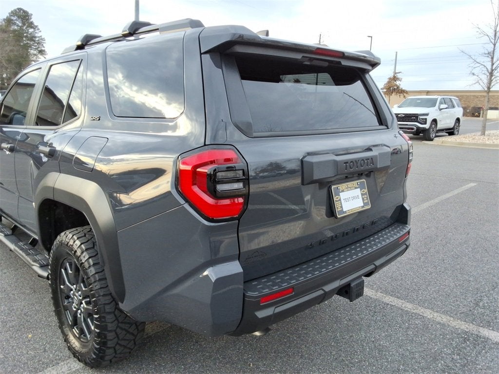 2025 Toyota 4Runner SR5