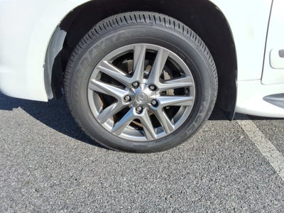 2013 Lexus LX 570 