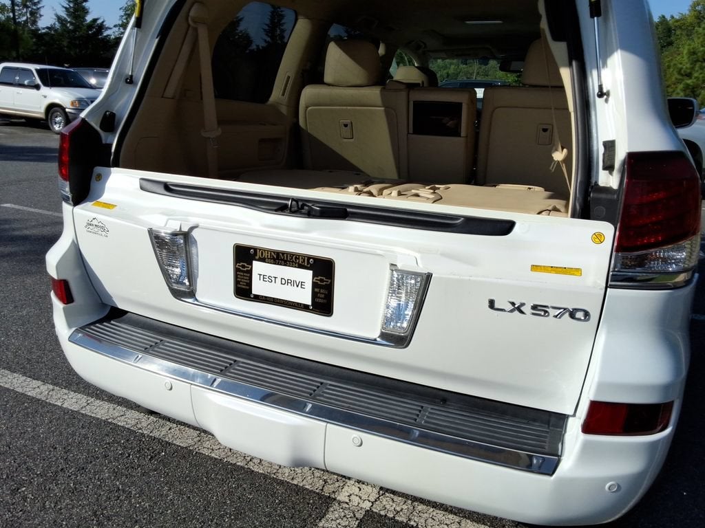 2013 Lexus LX 570 