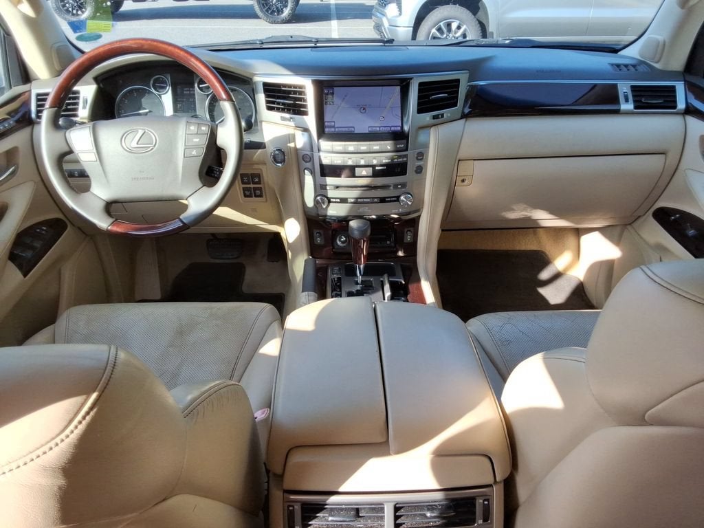 2013 Lexus LX 570 