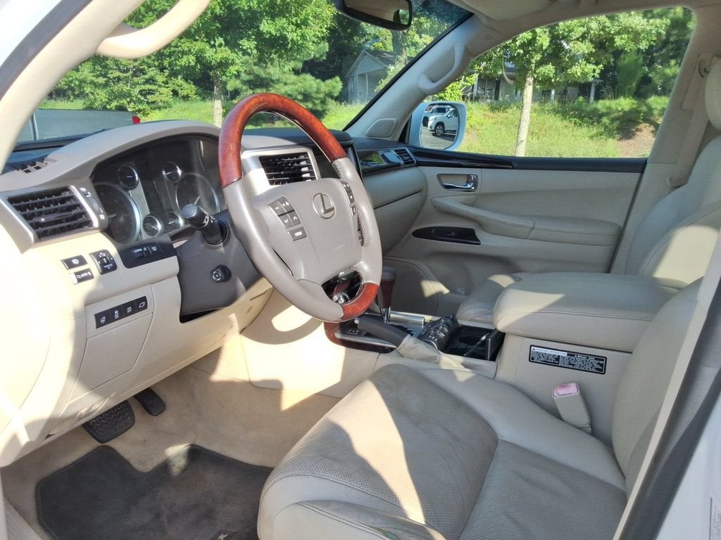 2013 Lexus LX 570 