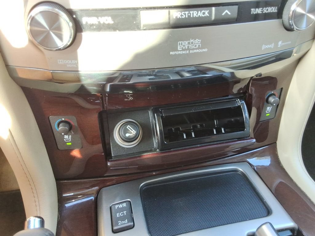 2013 Lexus LX 570 