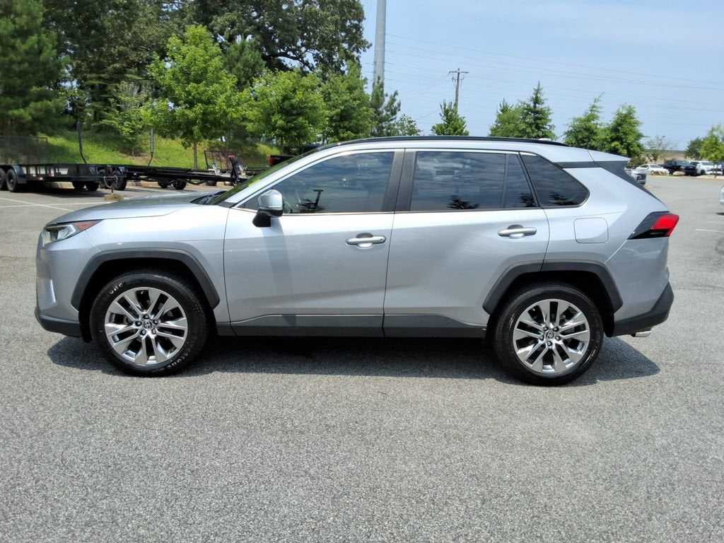 2019 Toyota RAV4 XLE Premium