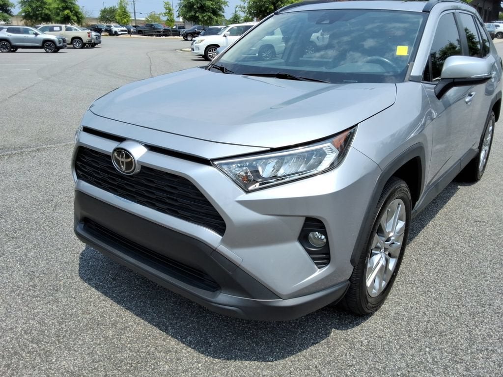 2019 Toyota RAV4 XLE Premium