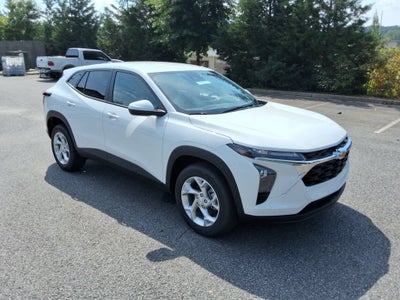 2026 Chevrolet Trax LS