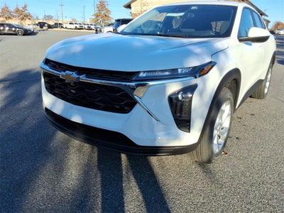 2026 Chevrolet Trax LS