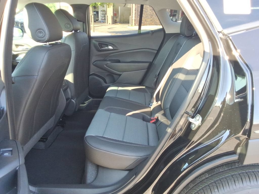 2026 Chevrolet Trax LT - Photo 16