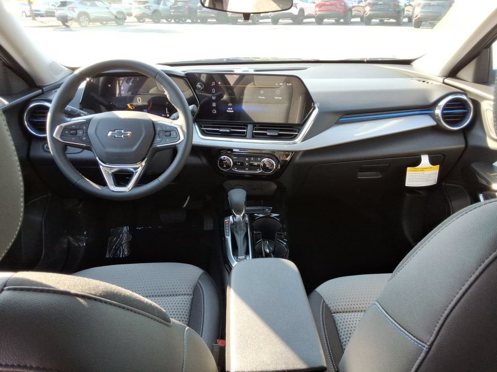 2026 Chevrolet Trax LT - Photo 18