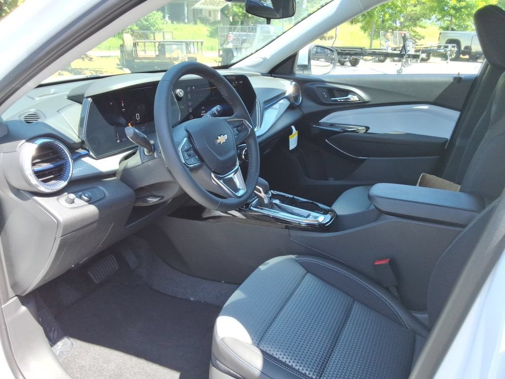 2026 Chevrolet Trax LT - Photo 20
