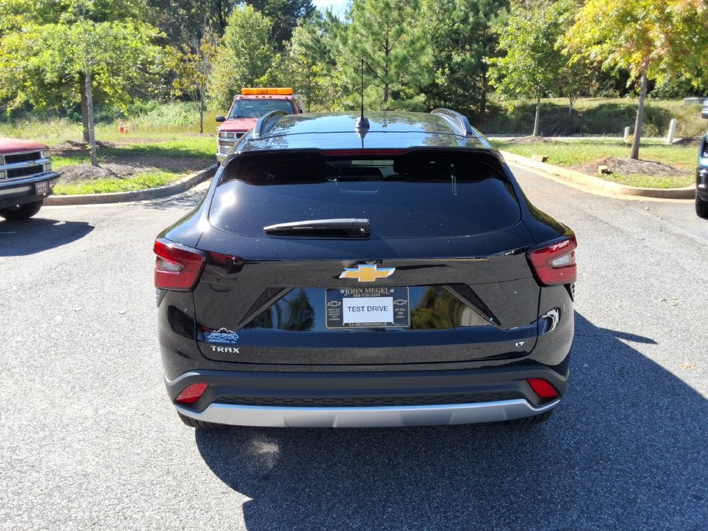 2026 Chevrolet Trax LT - Photo 6