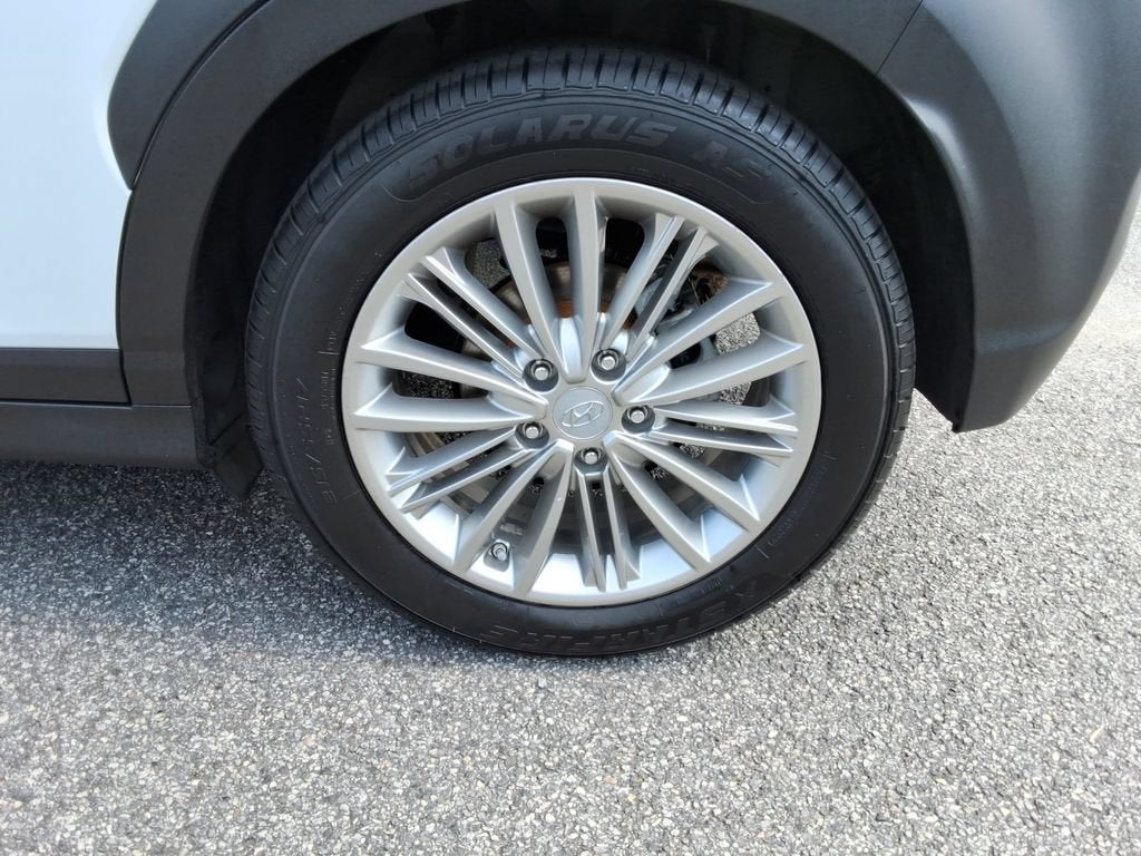 2021 Hyundai Kona SEL Plus