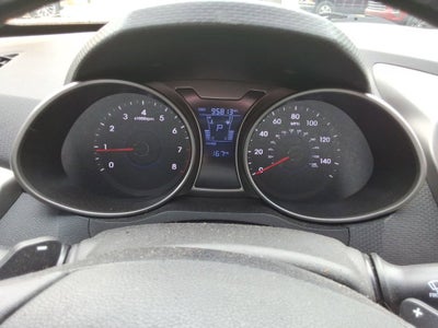 2012 Hyundai Veloster w/Red Int