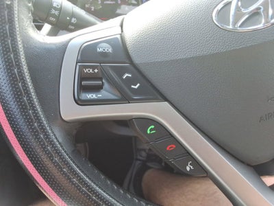 2012 Hyundai Veloster w/Red Int