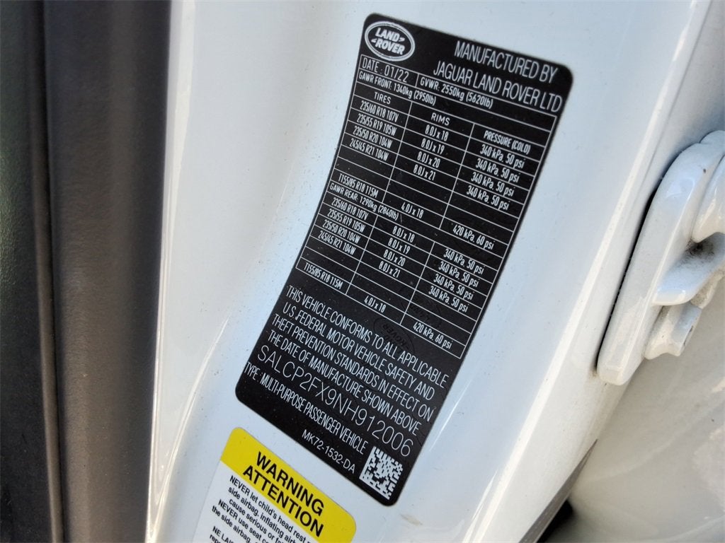 2022 Land Rover Discovery Sport SE