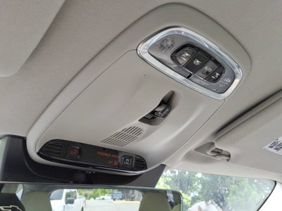 2022 Volvo XC90 T5 Momentum 7 Passenger