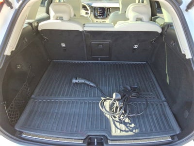 2021 Volvo XC60 Recharge Plug-In Hybrid T8 Inscription
