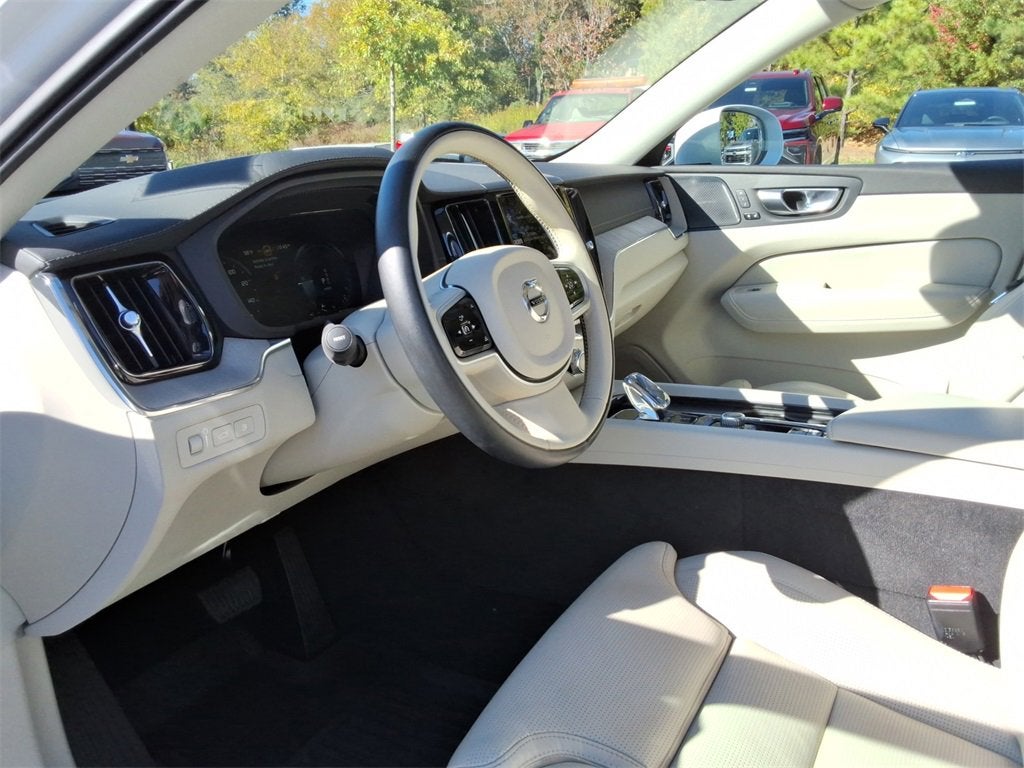 2021 Volvo XC60 Recharge Plug-In Hybrid T8 Inscription