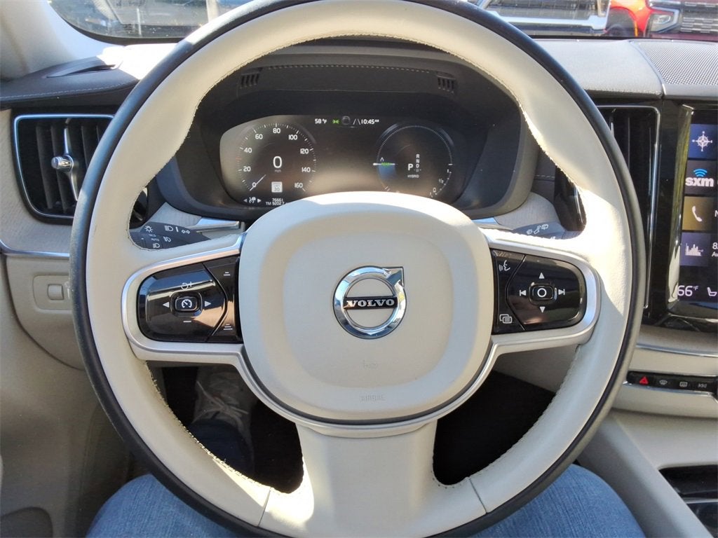 2021 Volvo XC60 Recharge Plug-In Hybrid T8 Inscription