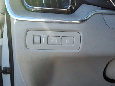 2021 Volvo XC60 Recharge Plug-In Hybrid T8 Inscription