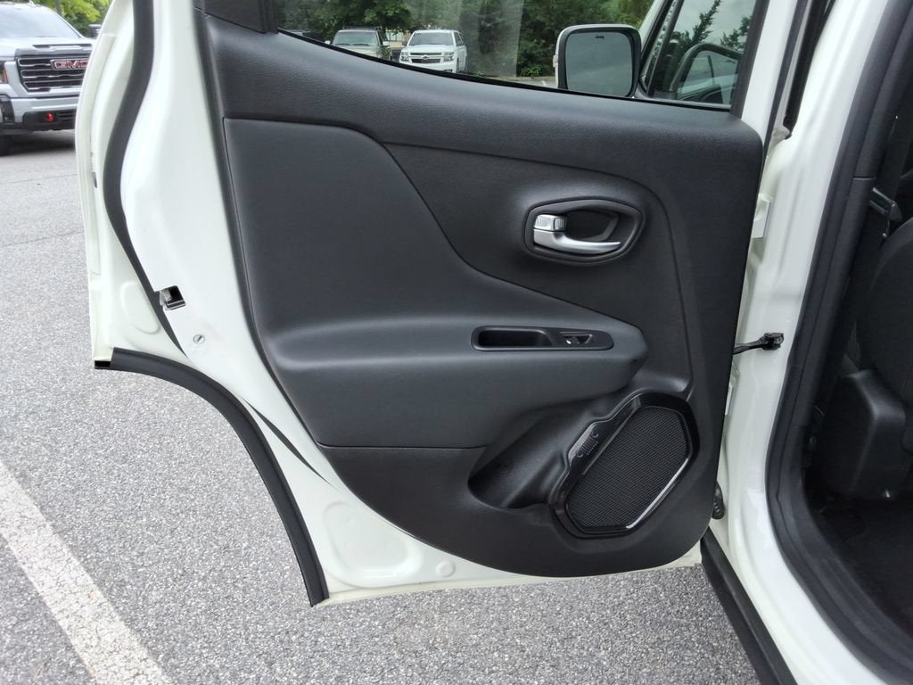 2018 Jeep Renegade Altitude FWD