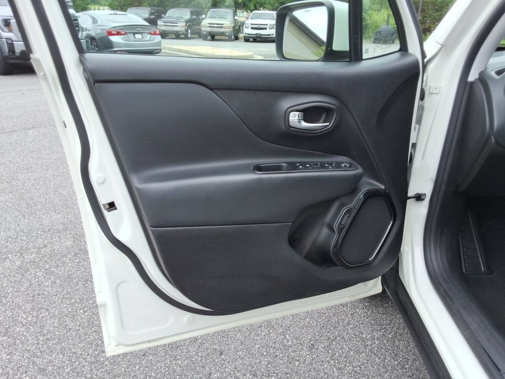 2018 Jeep Renegade Altitude FWD