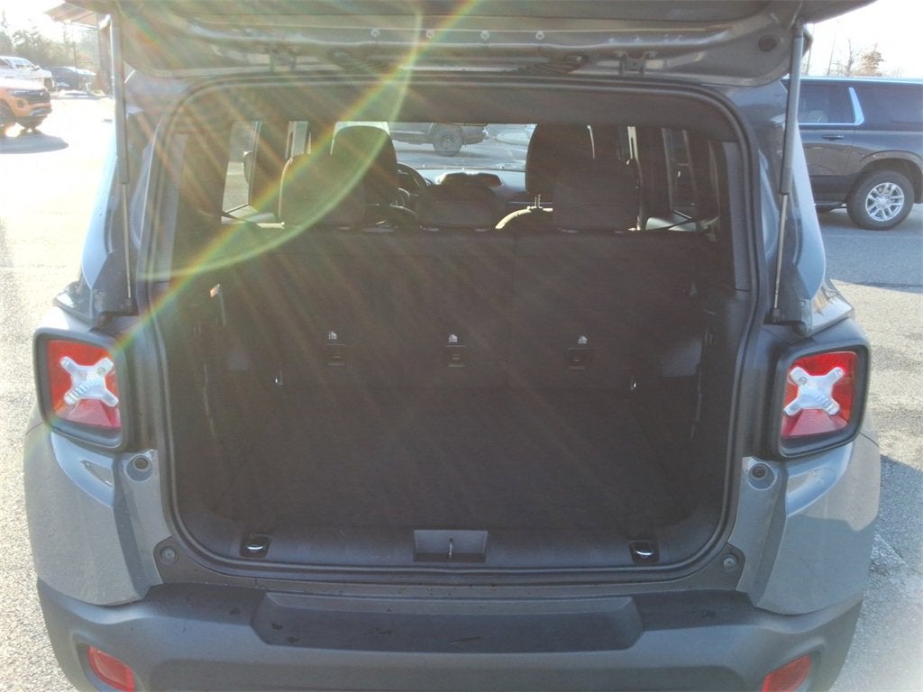 2022 Jeep Renegade Altitude 4x4