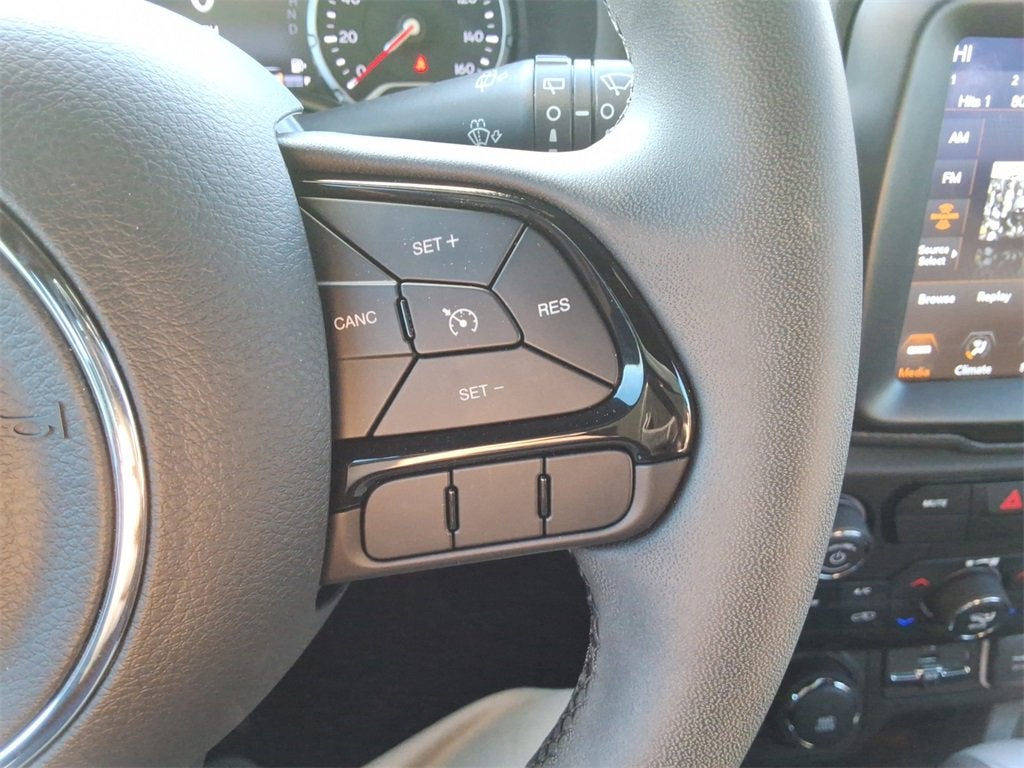 2022 Jeep Renegade Altitude 4x4